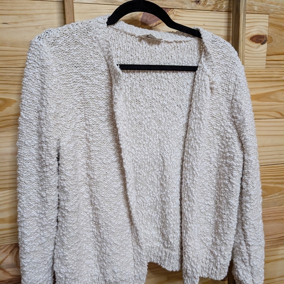LOFT Sweaters - Loft Cozy Cream Women's Sweater